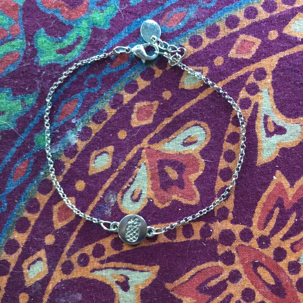 Silver pineapple bracelet